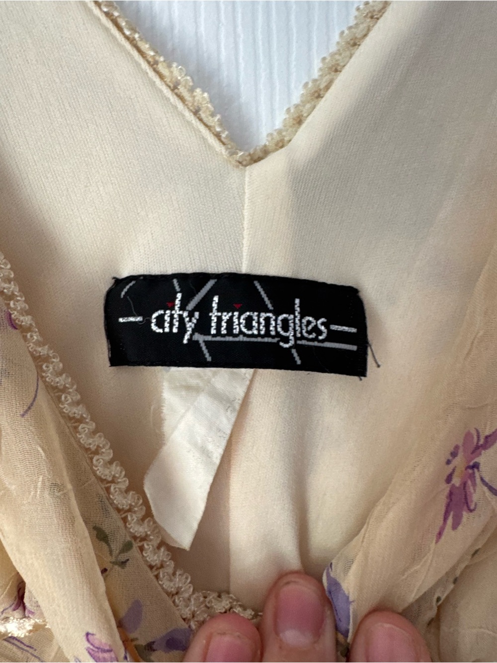 Y2K Fairy Butter Yellow V-Neck Dress - Picture 4 of 9
